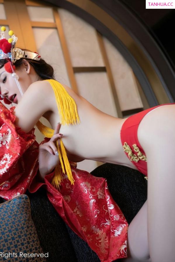 就是阿朱啊  [XiuRen]高清写真图 2023.02.22 No.6308 就是阿朱啊 美臀妩媚第19张图片